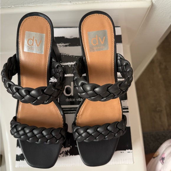 Dolce Vita Women's Peggy Black Braided Heeled Sandals - Picture 3 of 7